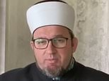 Australia on edge as Muslim preacher and his wife are 'violently assaulted' in sickening anti-Islamic 'hate crime'