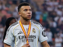 Mbappe razburil navijače Barcelone. Sporočajo mu, da ga je lahko sram.