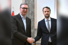 VUČIĆ RAZGOVARAO SA BEKERATOM 