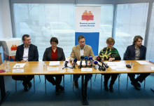 Skupnost socialnih zavodov: Plačni sistem za dolgotrajno oskrbo mora biti ločen, pregleden, pravičen