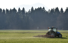 Sindikat kmetov: Vlada bi morala prepovedati uvoz izdelkov, ki so navedeni v sporazumu Mercosur