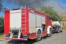 ZAPALIO SE AUTOBUS KOD GROCKE Vozilo sa decom planulo na auto-putu Beograd–Niš