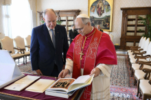 Ein Fürst beim Papst: Albert II. von Monaco besuchte Leo XIV.