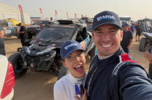 „Ich bin Dakar-Finisher“: Swarovski und Mateschitz meistern Wüstenrallye