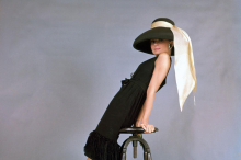 Stil und Trends: Von Hepburn bis Chalamet: Stars und „ihre“ Designer