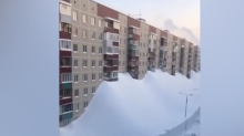 Extremwetter: Bis zum fünften Stock: Schneemassen versenken Kamtschatka im Eis