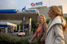 Ruski Gazprom sklenil dogovor z madžarskim MOL-om glede nakupa NIS-a