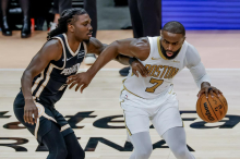 Derbi na Vzhodu po drami pripadel Detroitu