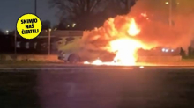 VIDEO Buktinja u Zagrebu: 'Automobil je planuo u vožnji. Ljudi su stali i pomagali gasiti'