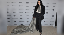 Auf Instagram: Charli XCX posiert knapp bekleidet im Schnee