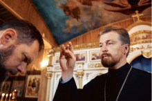 Skoro svi Srbi sveštenike zovu 