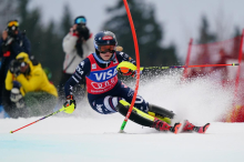 Shiffrin že po prvem slalomu vodi z več kot sekundo prednosti