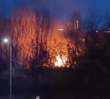 BUKTI POŽAR NA NOVOM BEOGRADU! Gusti, crni dim se širi naseljem: Vatrogasci na terenu! (VIDEO)