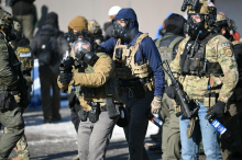 Po uboju Prettija vse več pozivov k preiskavi, tudi od republikancev. Opozorilo Obame in Clintona.