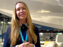 Dončićeva mama v nekoliko drugačni vlogi #video