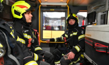 Titan otpornost za istinske heroje: vatrogasci u kampanji za novu REDMI Note 15 seriju