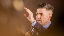 Identitäre Bewegung: Sellner: AfD zwischen Abgrenzung und Nähe