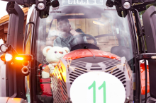 Rechtslage: Wer haftet, wenn jemand beim Faschingsumzug angefahren wird?