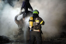 Mit Fotos: Knittelfeld: Fordernder Einsatz bei Brand in Industrieanlage