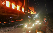 V ruskem napadu na potniški vlak v Harkovski oblasti ubitih pet ljudi. V Kijevu dve žrtvi.