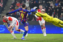 Champions League ab 21 Uhr live: Wer schafft es in die K.o.-Phase? 