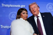 „Königin des Rap“: Nicki Minaj schwärmt: Bin „wahrscheinlich größter Fan“ von Trump