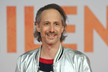 ESC-Paukenschlag: Michi Ostrowski moderiert den Song Contest