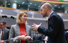 EU želi iransko revolucionarno gardo uvrstiti na seznam terorističnih organizacij 