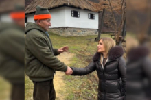 DA VIDE DECA KAKVA NAM JE BILA MILUNKA, I KAKVA JE RAŠKA: Ministarka Stamenkovski u rodnom mestu srpske heroine govorila o otvaranju letnje pozornice (VIDEO)