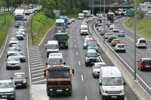 Kdaj bo zaživelo sekcijsko merjenje hitrosti na slovenskih avtocestah?