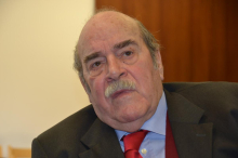 Poslovil se je tržaški pesnik in Prešernov nagrajenec Miroslav Košuta