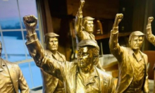 Drama sa zlatnim kipom Trumpa: 'Ta statua neće napustiti moju ljevaonicu dok ne bude isplaćen sav dug'