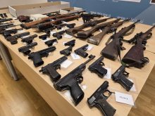 Večina prevzetega nezakonitega orožja izvira iz obdobja osamosvojitvene vojne