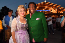 Oberlandler-Ball : Für diesen Ball wird Roberto Blanco „eingesteirert“