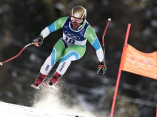 Spodbuden nastop Hrobata na drugem treningu, na vrhu pa domači trio