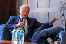 VAŠINGTON OKREĆE DRUGI LIST Hil: Zapadni Balkan će biti u EU, ali bez napora SAD!