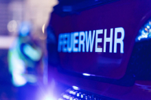 Feuer unter Auto: Polizei sucht nach Brandstifter in Klagenfurt