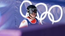 Ski-Abfahrt: Erste Goldmedaille der Olympischen Winterspiele geht an die Schweiz