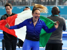 Francesca Lollobrigida z olimpijskim rekordom do zlatega odličja, poraz Nizozemk