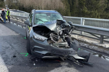 Packsattel: Zwei Verletzte bei Unfall vor Tunnel auf der Südautobahn