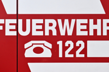 Zu schnell in die Kurve: Auto voller Jugendlicher landete auf dem Dach