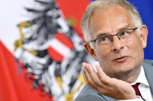 Außensicht: Temporäre Steuern für die Ewigkeit und Steuersenkungen auf Zeit