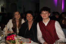 Gmünd: „Salzburgsound“ heizte beim Feuerwehrball ein