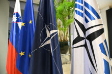 Delegacija Nato pregleduje napredek Slovenije pri izpolnjevanju sprejetih zavez in Natovih ciljev