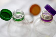 Über 200.000 Menschen sammeln Pfandflaschen im öffentlichen Raum