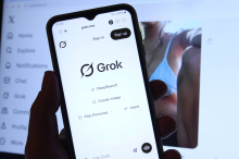 Schüler wegen sexualisierter KI-Bilder suspendiert