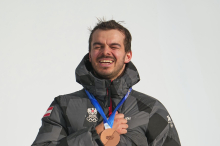 Dusek nach Bronze: „Hatte Angst, ob es für meine Oma zu wild wird“