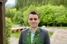 Michael Baumgartner: Oststeirer moderiert Bauernbundball: „Adrenalinschub macht Live-Auftritte besonders“