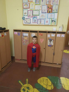 Humanitarna akcija večeras na Čukarici: Roditelji prikupljaju staklo za lečenje malog Dušana, koji ima tešku Dišenovu mišićnu distrofiju