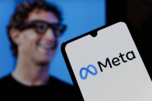 Erwägungen im Facebook-Konzern: Erkennen die smarten Kamera-Brillen von Meta schon bald Gesichter? 